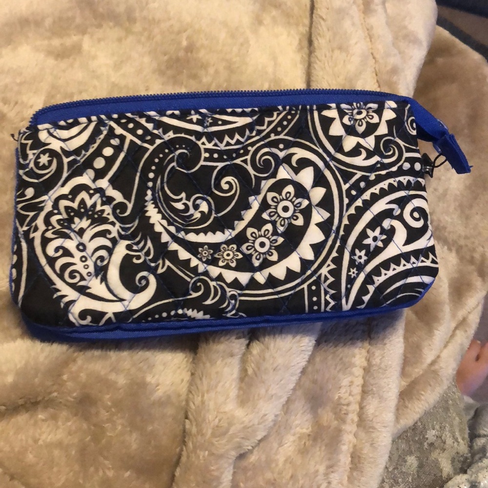 Vera Bradley Pouch